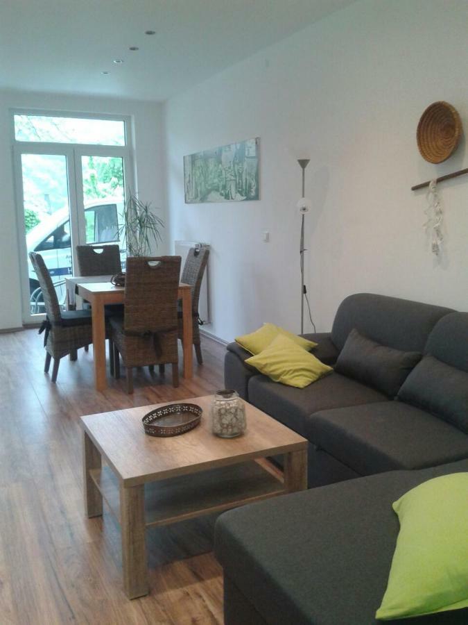 Schenden Apartment *